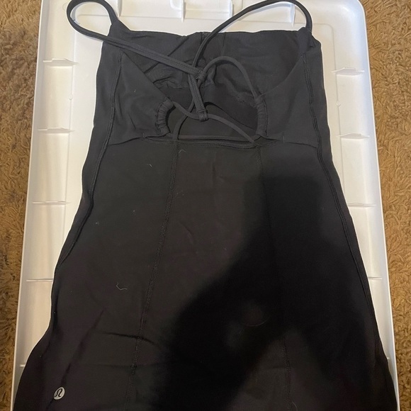 Lululemon black top size 4 - Picture 4 of 5